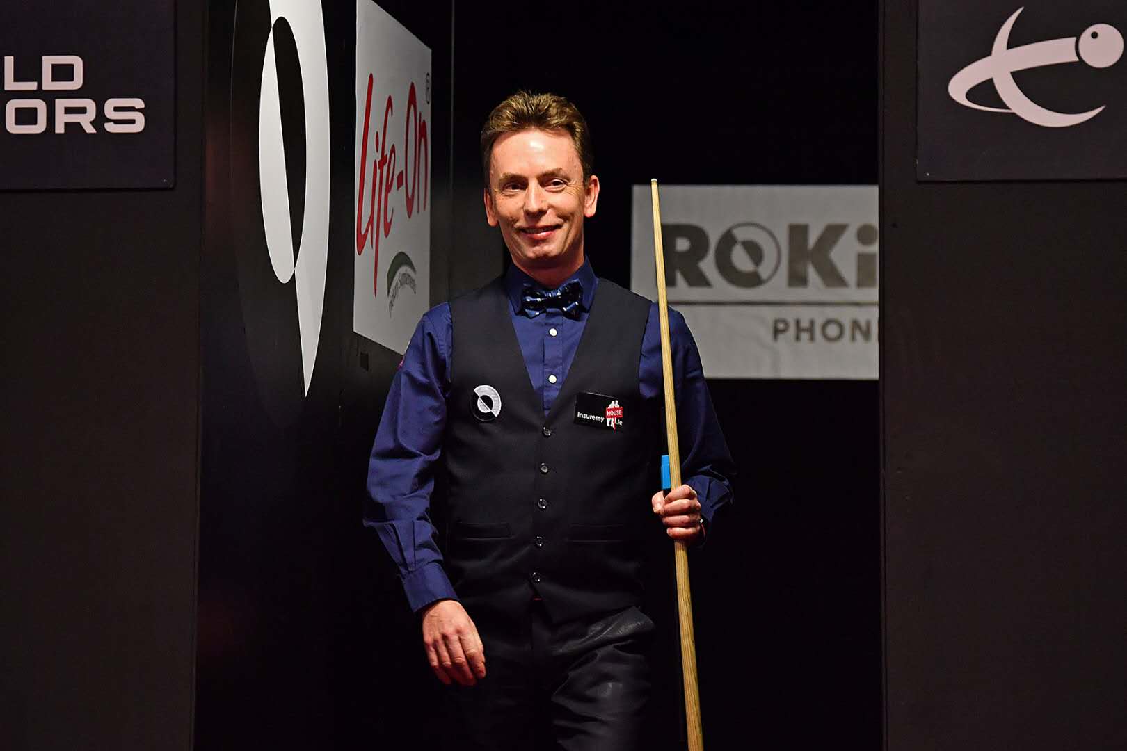 春节市场正 春节市场正