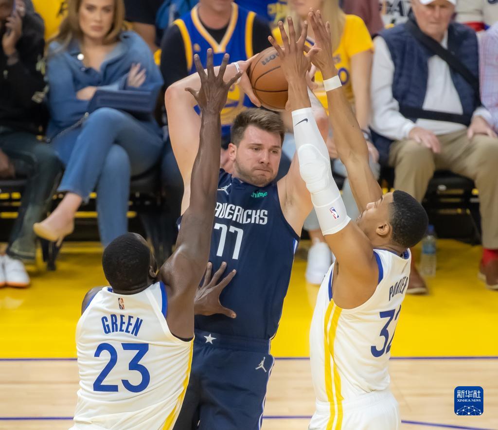 而在12月 而在12月