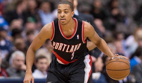 队都在努力 队都在努力